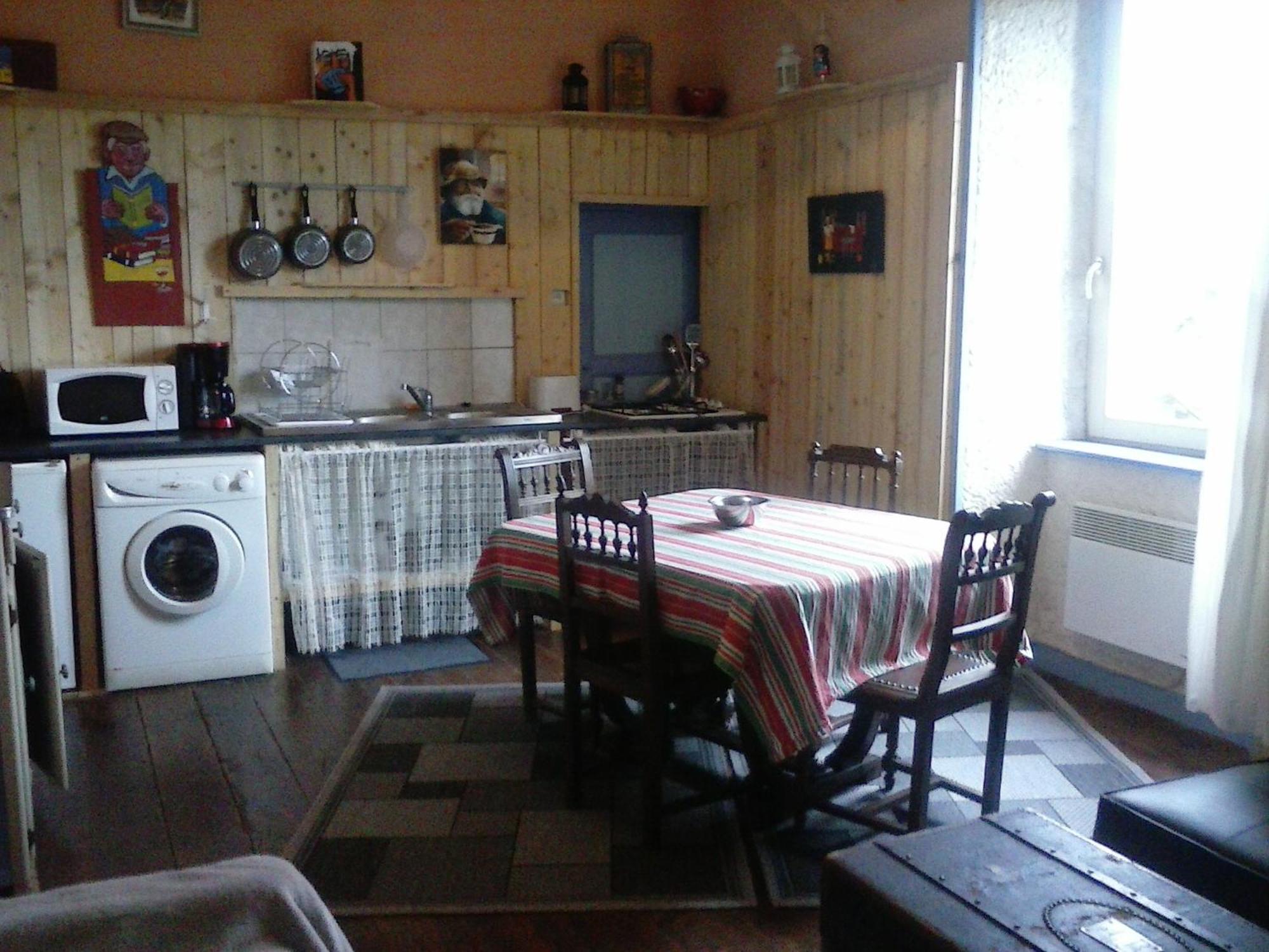 Les Gites Du Couvent Alternatif Camlez Room photo